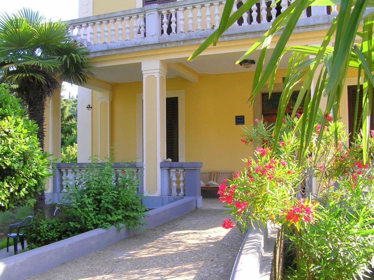 Apartman Villa Amelia Moscenicka Draga Exterior foto